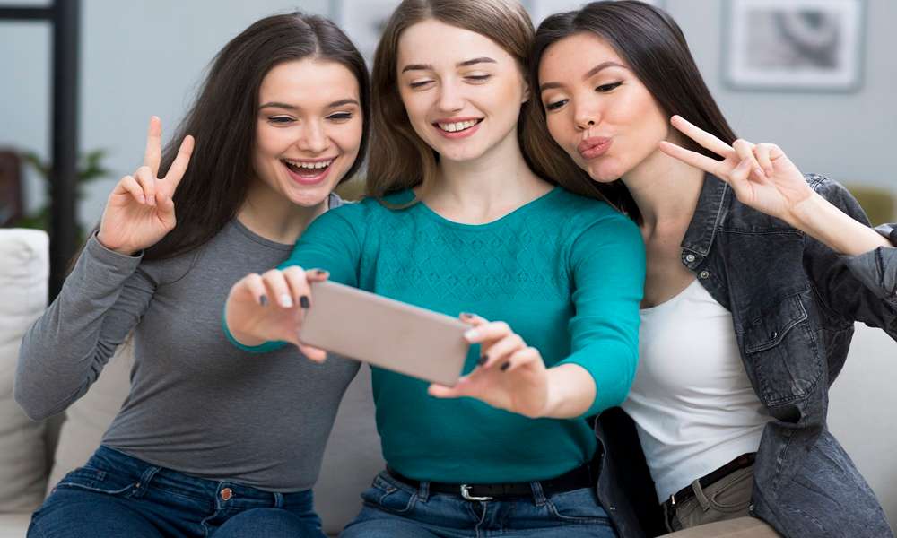 Gen Z Generation digital nomad challenges